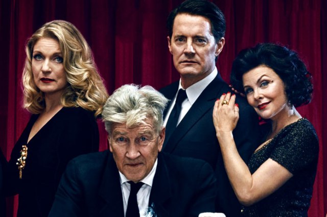 twin-peaks-cast-reunite-on-ew-covers